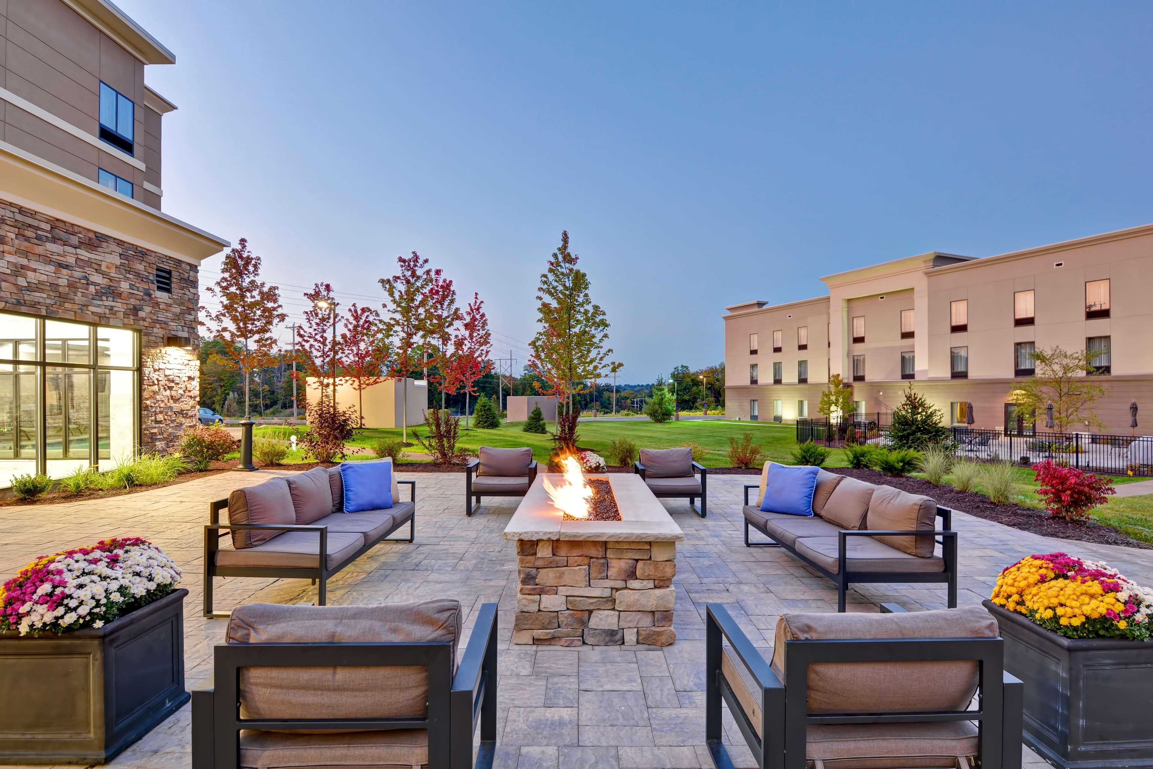 Homewood Suites By Hilton New Hartford Utica Clinton Екстер'єр фото
