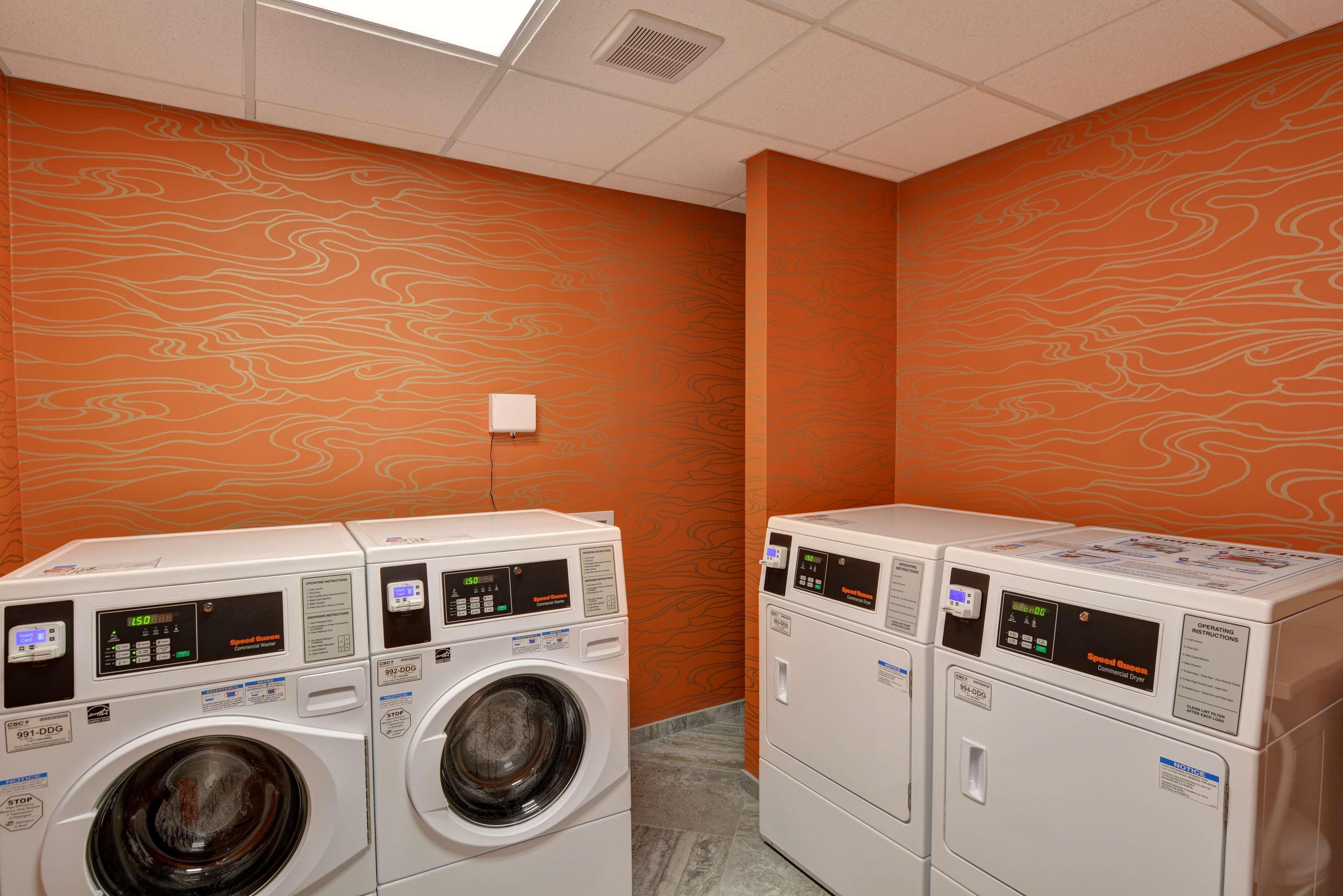 Homewood Suites By Hilton New Hartford Utica Clinton Екстер'єр фото