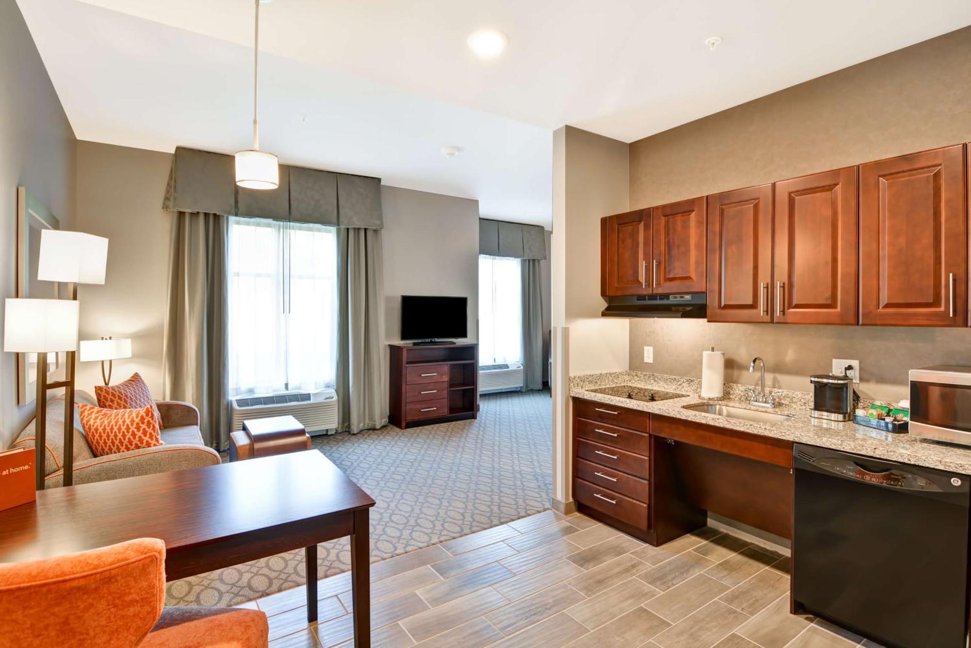 Homewood Suites By Hilton New Hartford Utica Clinton Екстер'єр фото